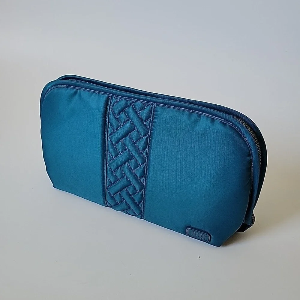 Lug Lay‎ Flat Zip Cosmetic Case Teal Blue Make Up Minimalist Organization Travel